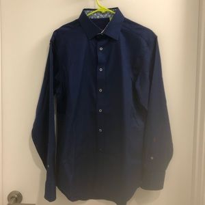 Robert Graham Navy print dress shirt. Men’s